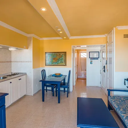 Teneguia Apartment