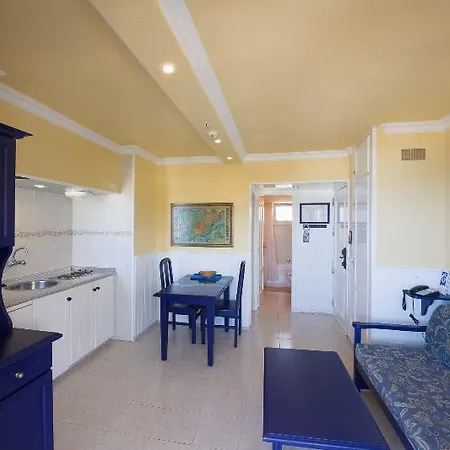 Teneguia Apartment