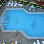 Teneguia Apartamento *