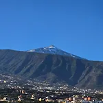 Teneguia Apartamento *